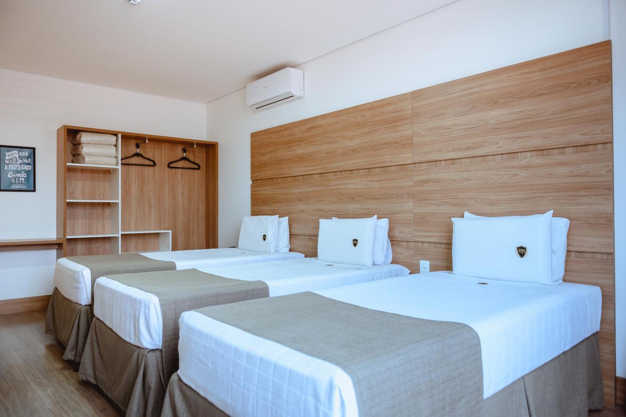 Riellis Center Hotel Botucatu Bagian luar foto