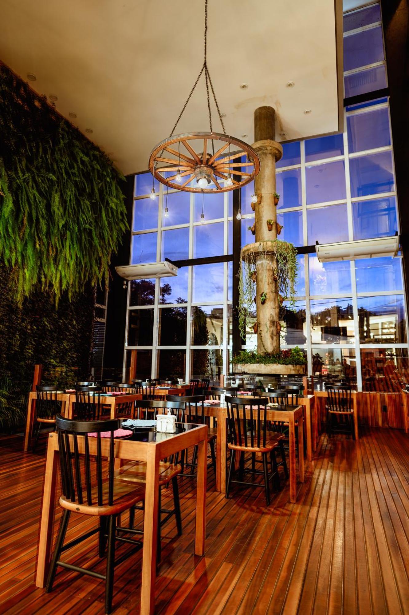 Riellis Center Hotel Botucatu Bagian luar foto