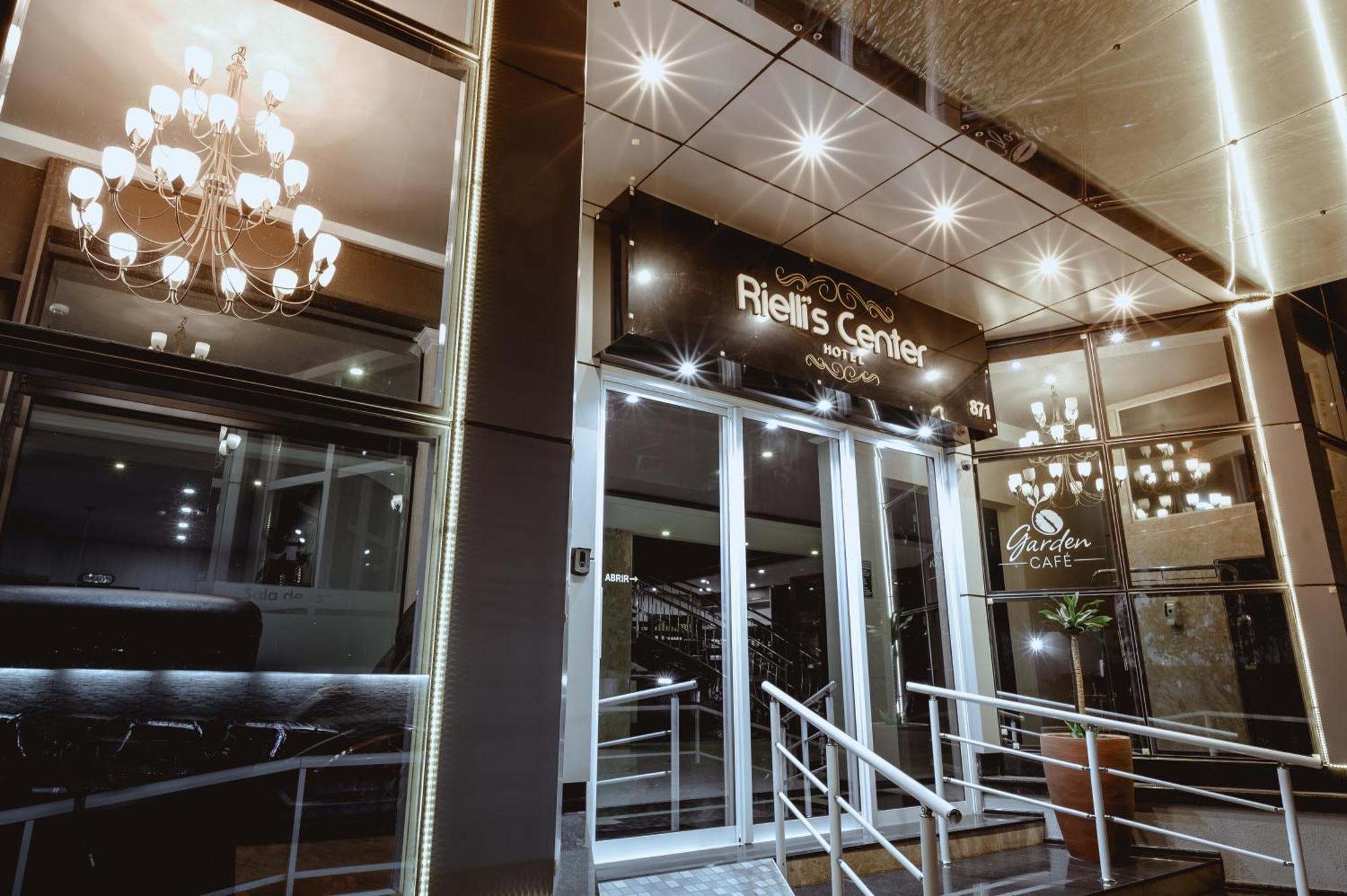 Riellis Center Hotel Botucatu Bagian luar foto