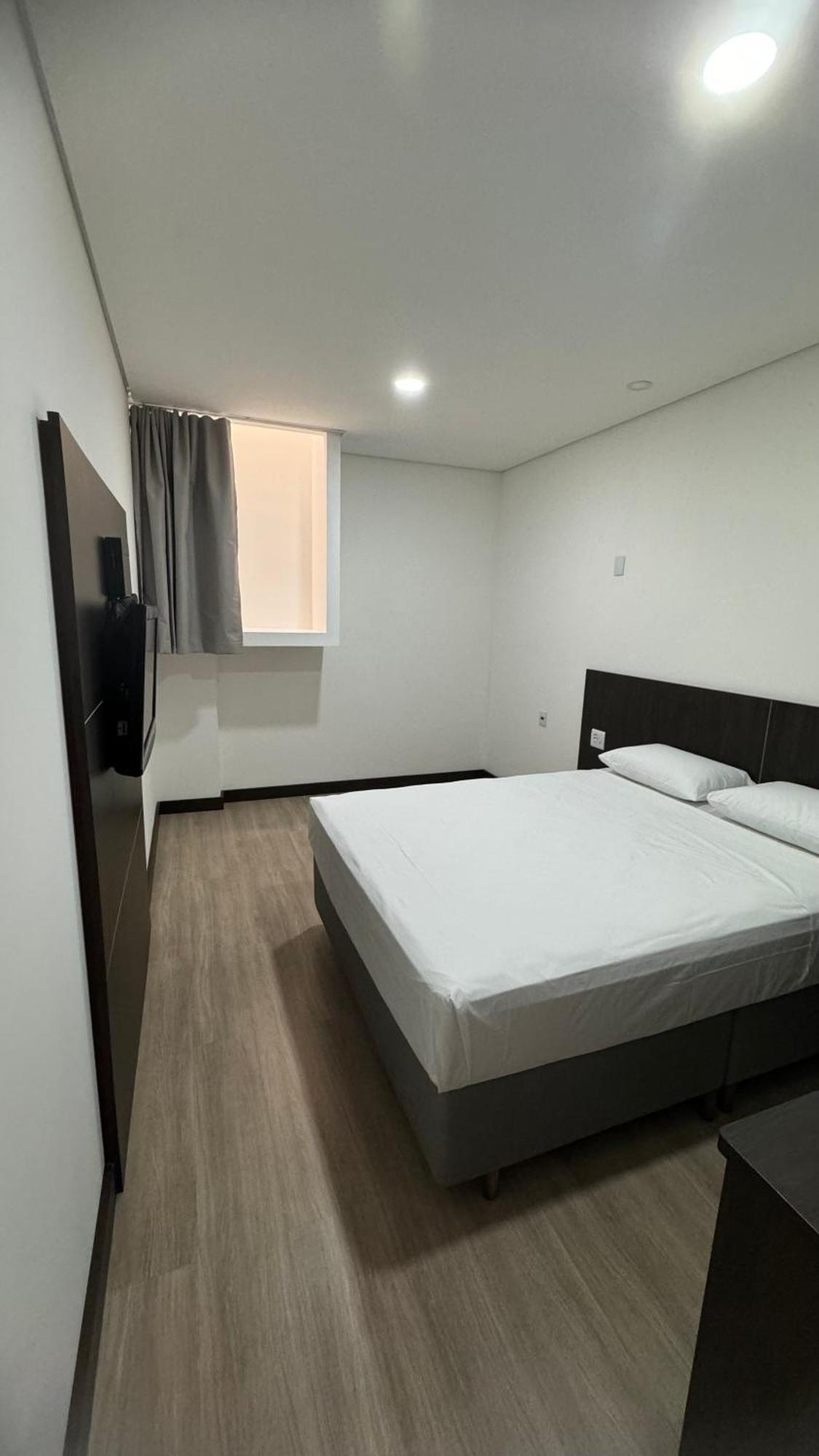 Riellis Center Hotel Botucatu Bagian luar foto